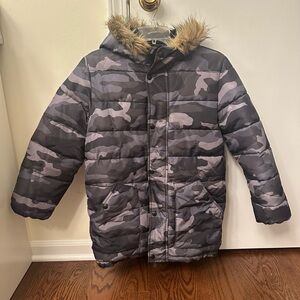 Children’s Place Gray/Black Camo Puffer Jacket (10-12)